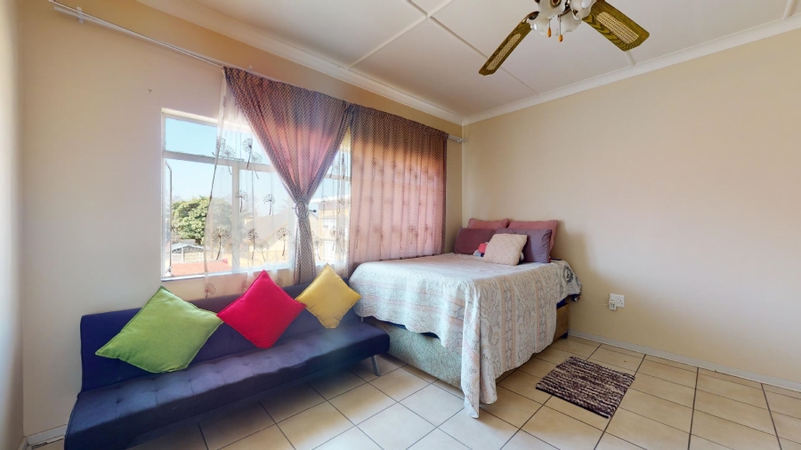 2 Bedroom Property for Sale in Potchefstroom North West